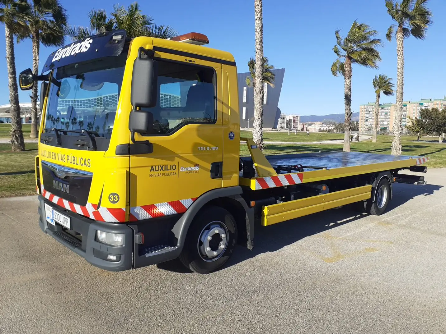 Grúa plataforma Eurotradis 11
